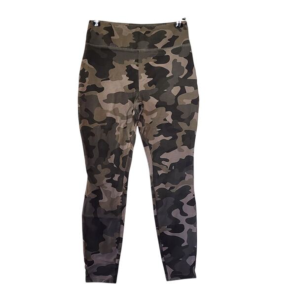 Wild Fable Womens Pull On Leggings Size M Green Camo Camouflage High Rise - Picture 1 of 9